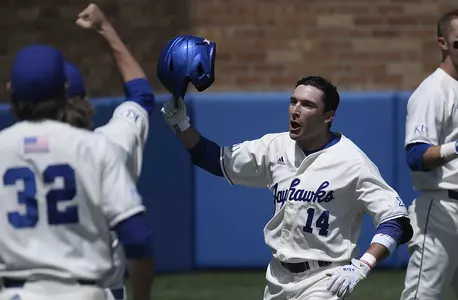 Timely Kansas Hitting Bests Oklahoma, 7-2 Image