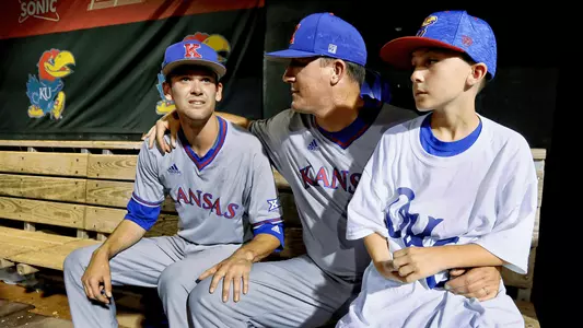 Pitching, defensive woes plague Kansas in loss to No. 6 TCU Image