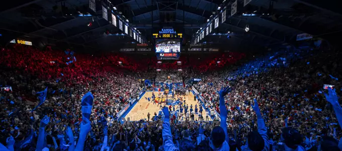 Mayo and Storr Sign to Play at Kansas Image