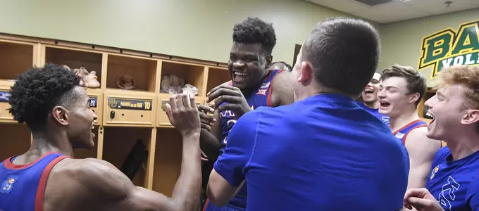 Azubuike Powers Jayhawks Over Bears, 64-61 Image