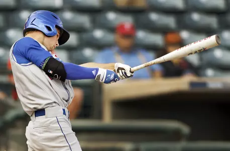 Two Big Innings Stun Jayhawks, 15-5 Image