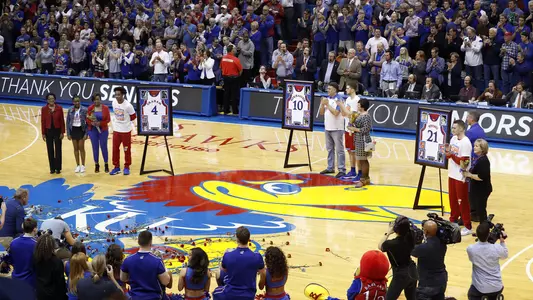 Jayhawks pound the paint, top Texas on Senior Night Image