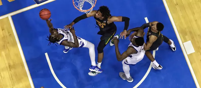 No. 3 Kansas Falls to No. 4 Baylor, 67-55 Image