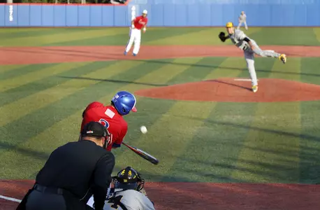 Jayhawks Sweep Season Series with Shockers, 11-6 Image