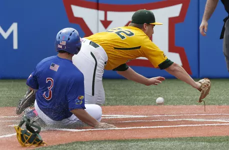 Big Innings Plague Kansas in Series Loss to Baylor, 14-4 Image