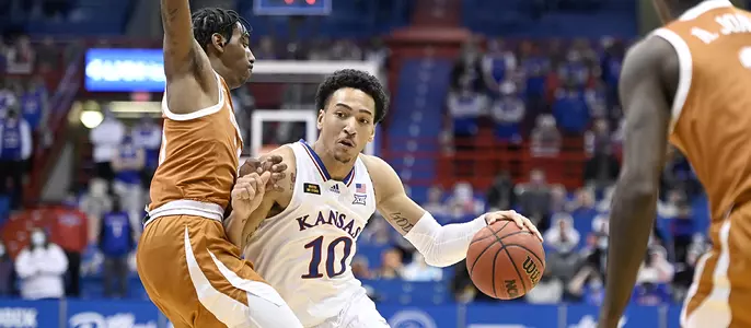 Kansas Suffers First Big 12 Loss to No. 8 Texas, 84-59 Image