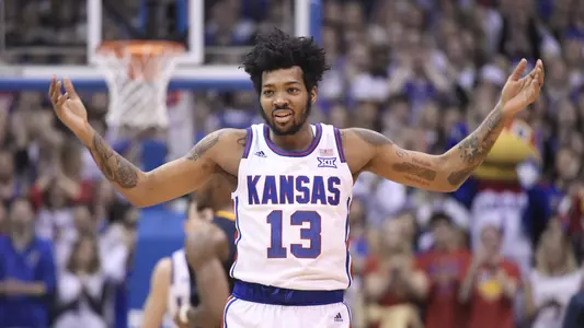 Jayhawks dominate Mountaineers, 78-53 Image