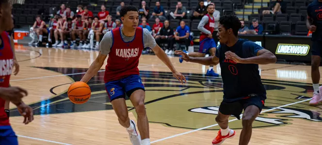 Jayhawks Scrimmage Illinois Image