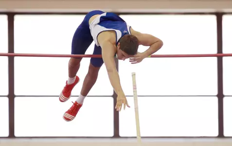 Jayhawk vaulters dominate in Albuquerque Image