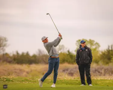 Jayhawks in 8th, Duquette Inside Top 10 After 36 Holes at Big 12 Championship Image