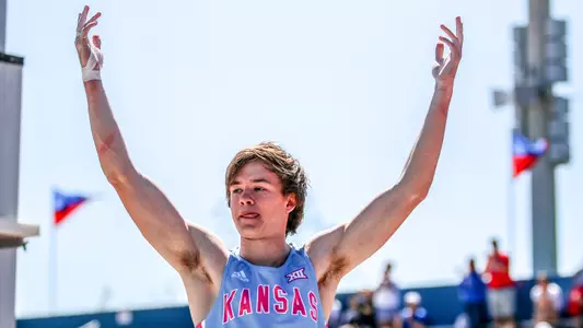 Jayhawk Insider: Reaching new heights Image