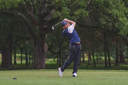 Paced by Broin, Jayhawks Tied for Eighth After Opening Round of Fallen Oak Collegiate Image