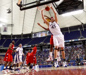 Aldrich's Triple-Double Carries Kansas To Sweet 16 Image