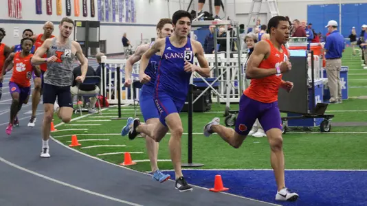 Jayhawks tally 5 victories, 22 personal records at Rod McCravy Memorial Image
