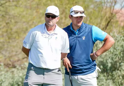 Jayhawks Close Out Regular Season at Hawkeye Invitational Image