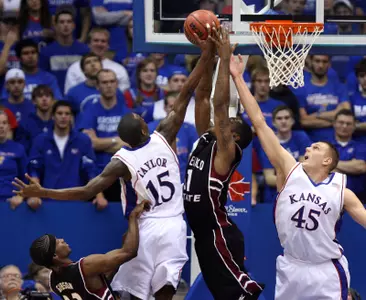 Taylor Paces Jayhawks Past New Mexico State, 100-79 Image