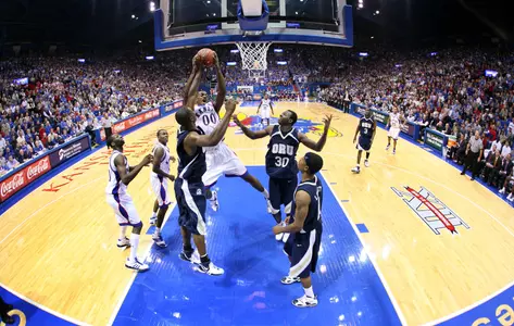 Oral Roberts Shocks No. 3 Kansas, 78-71 Image