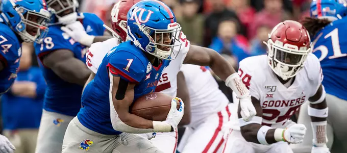 GAME PREVIEW: at Texas Image