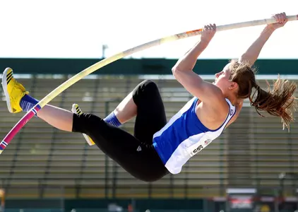 Jayhawks Close Out West Prelims, Set Stage For NCAA Championships Image
