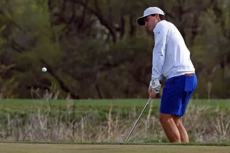 Jayhawks Take 3rd; Duquette Takes 6th at Seahawk Intercollegiate Image