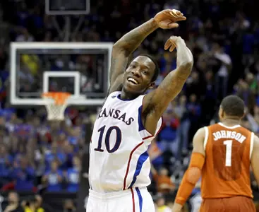 No. 7 Kansas Edges Texas in Dramatic Final Minutes, 69-66 Image