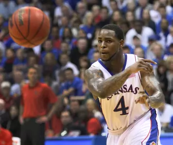 No. 16 Tennessee Hands Jayhawks First Loss of Season Image