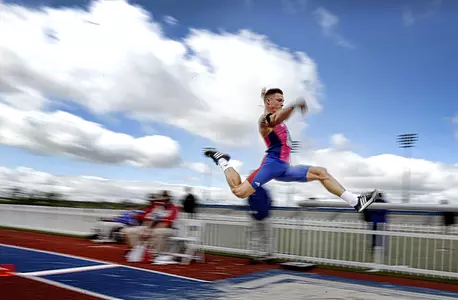 Combined Events Kick Off 89th Kansas Relays Presented by Subway Image