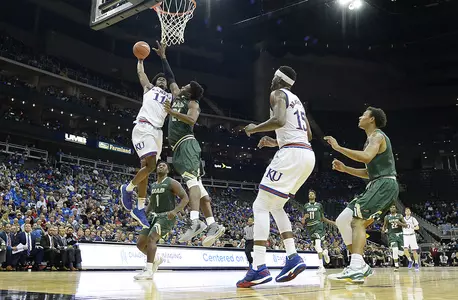 Backcourt depth lifts No. 5/6 Kansas past UAB, 83-63 Image