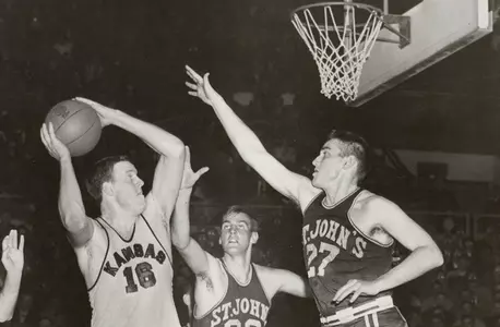 KU Legend Clyde Lovellette Dies Image