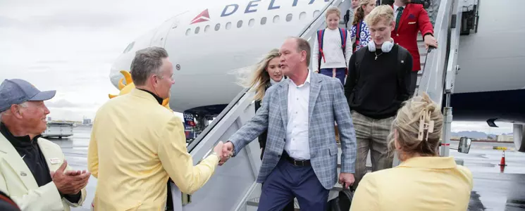 Kansas Arrives in Phoenix for Guaranteed Rate Bowl Image