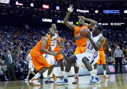 Top-Seeded Jayhawks Advance To Big 12 Semifinals With 63-62 Win Over Oklahoma State Image