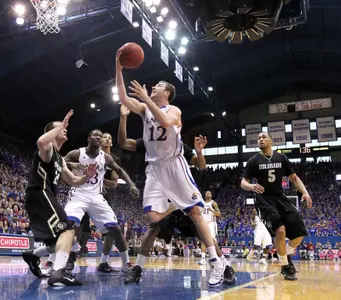 Morningstar and Reed Lead No. 1 Kansas To 89-63 Victory Vs. Colorado Image