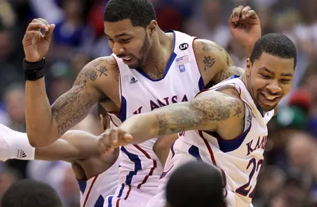 Morris Brothers Lead Kansas To 82-70 Win Over Oklahoma Image