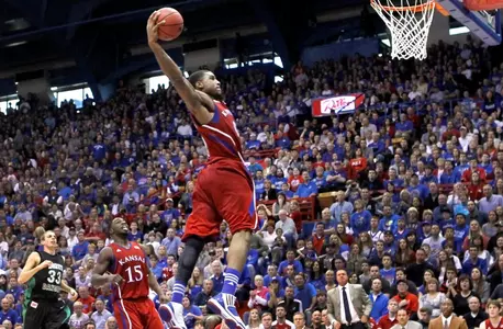 No. 17/18 Kansas Uses Robinson's Historical Feat to Top North Dakota, 84-58 Image