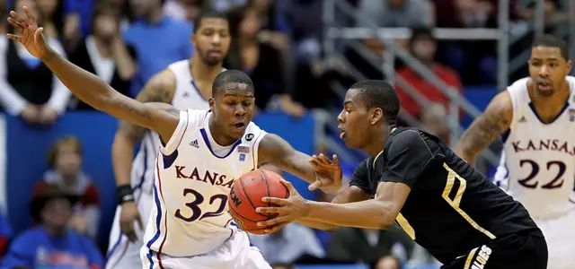 No. 6 Kansas Tops Colorado 82-78 in Final Conference Trip to Boulder Image