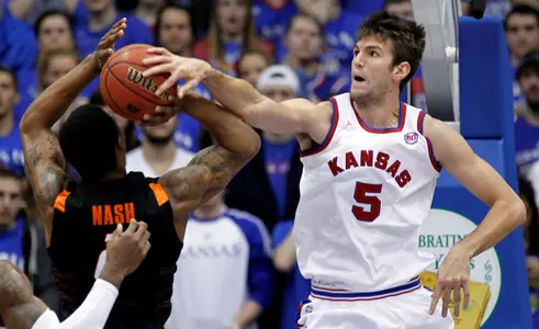 No. 14/13 Kansas Soundly Snaps Streak in Kansas State Defeat, 83-62 Image