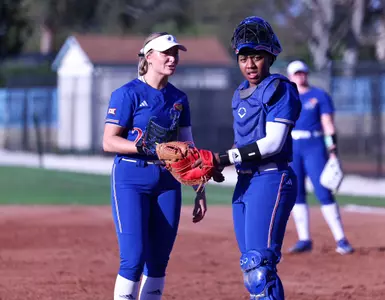 Kansas Softball Splits Saturday Contests Image