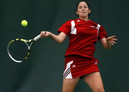 No. 39 Kentucky Hands Jayhawks First Loss, 4-0 Image