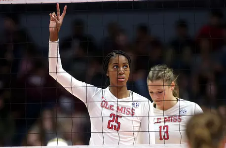 Kansas volleyball signs grad transfer Taylor Alexander Image