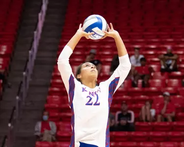 Kansas Defeats Loyola Marymount in 3-0 Sweep Image