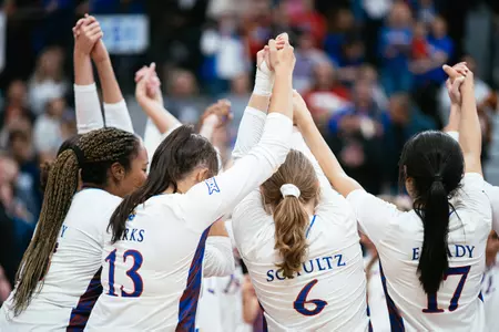 Volleyball Welcomes Iowa State for Senior Day Match Image