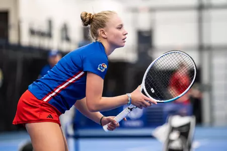 No. 19 Kansas Falls to No. 14 Texas in Top-25 Battle Image