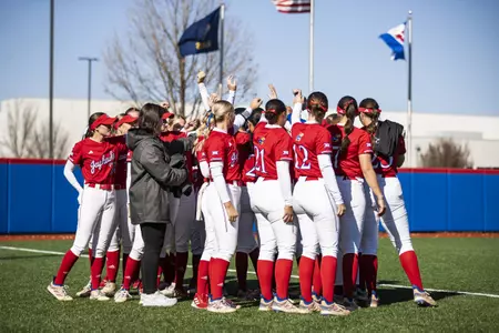 Kansas Softball Earns Rankings in Three National Polls Image