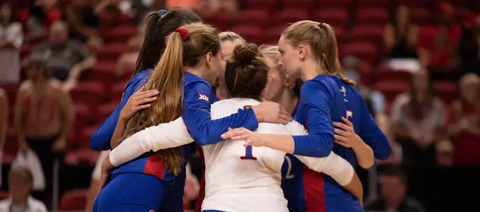 Kansas Wins at Texas Tech in Big 12 Opener, 3-2 Image