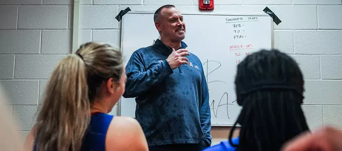 Schneider Named ESPN's Coach of the Week Image