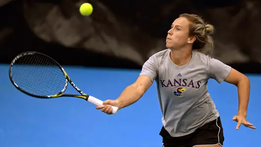 No. 16 Kansas rolls by Iowa State, 4-0 Image
