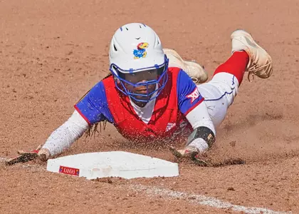 Jayhawks Complete Walk-Off Comeback Against Coyotes Image