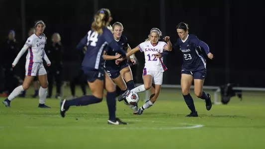 Jayhawks fall to No. 1 seed North Carolina, 4-1 Image