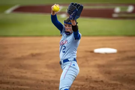 Jayhawks Drop First Game of Series Against No. 1 Oklahoma Image