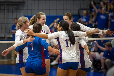 No. 19 Jayhawks Sweep Wichita State in Horejsi Image